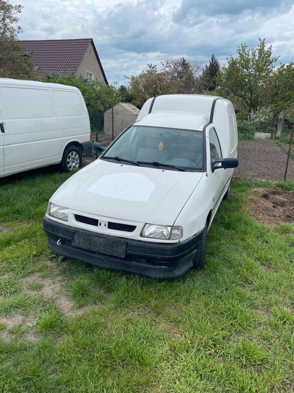 Seat Inca 2003