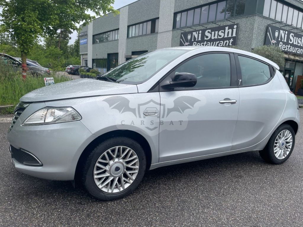Lancia Ypsilon 2014