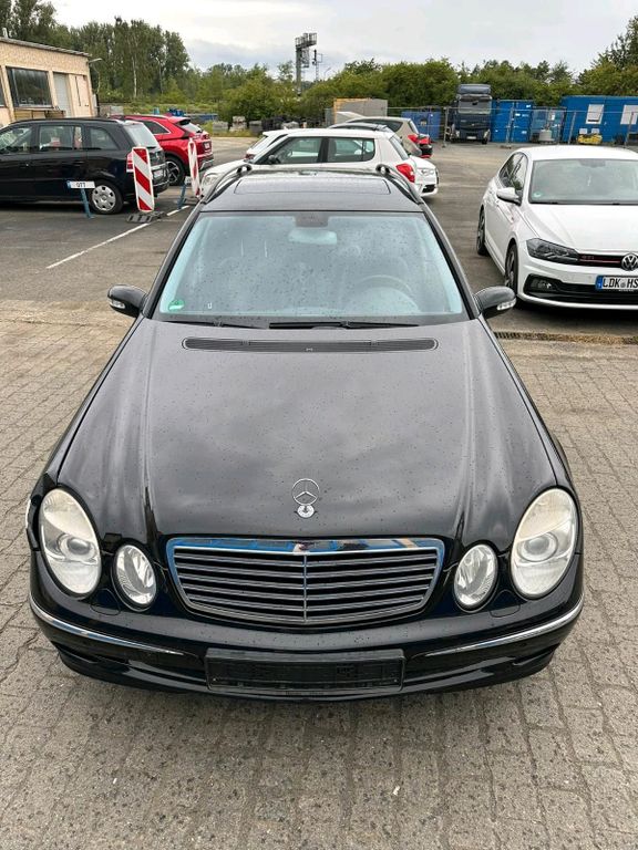 Mercedes-Benz 350 2005