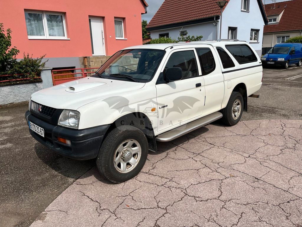 Mitsubishi L200 2001