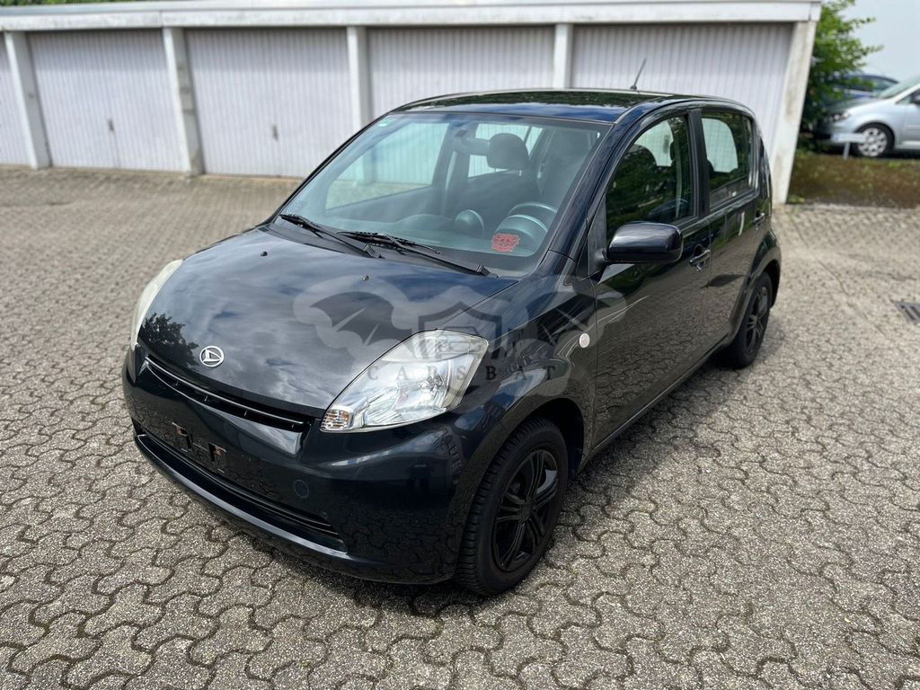 Daihatsu Sirion 2005