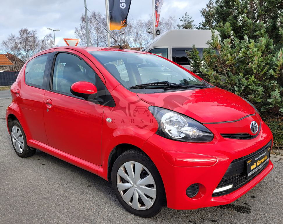 Toyota Aygo X 2012