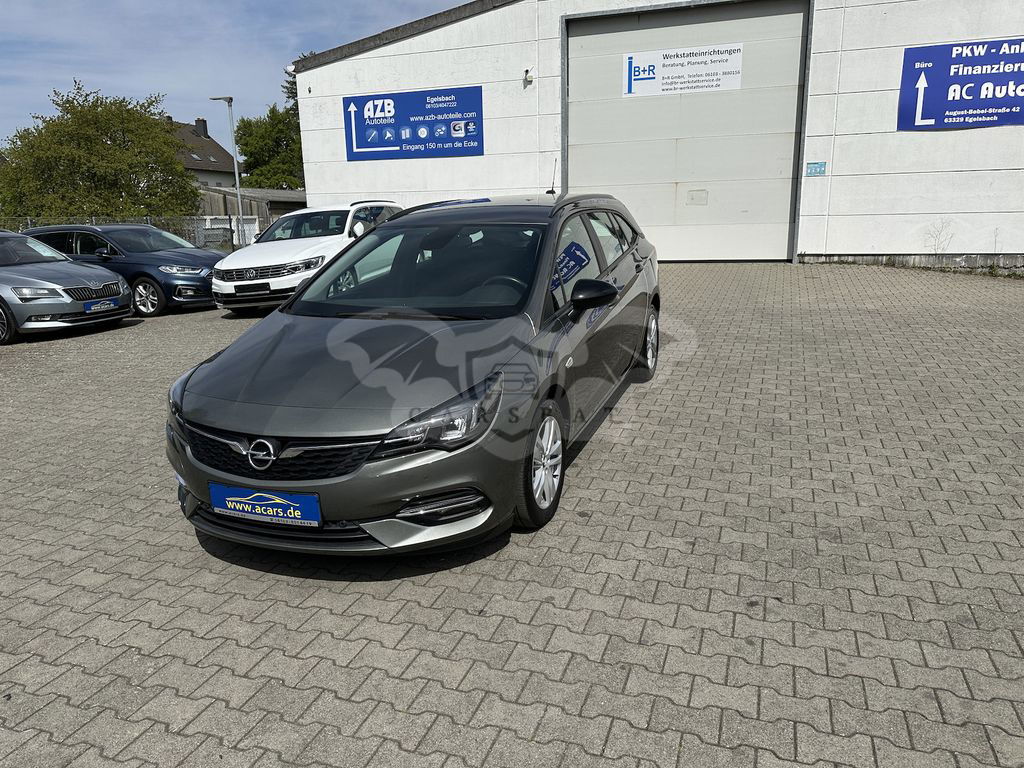 Opel Astra 2021