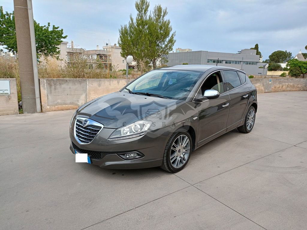 Lancia Delta 2014