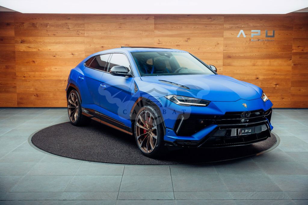 Lamborghini Urus 2024