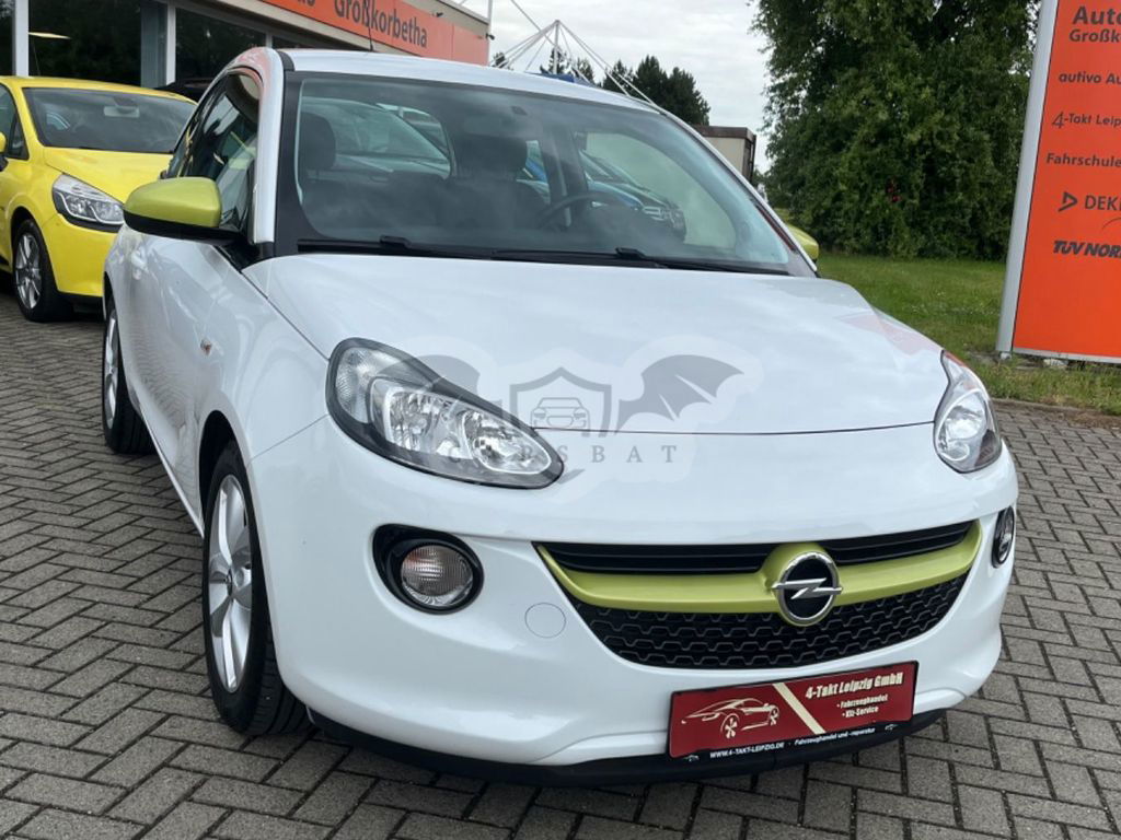 Opel Adam 2016
