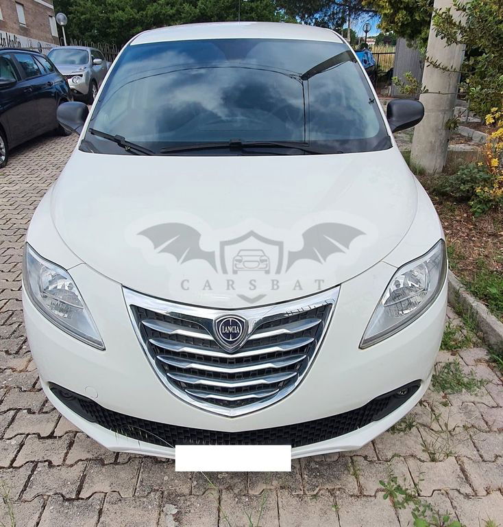 Lancia Ypsilon 2014