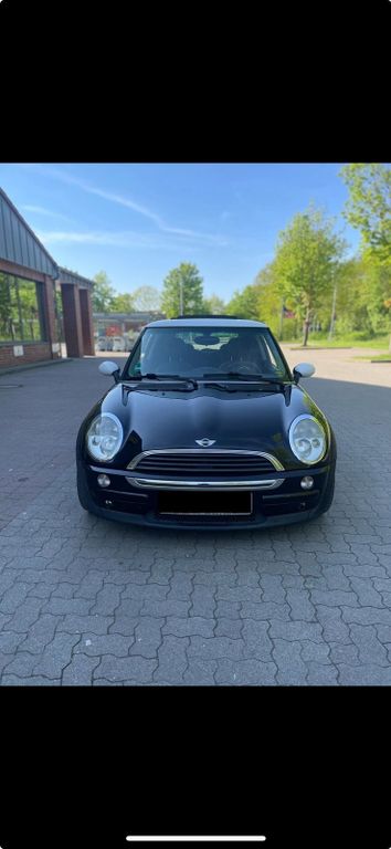 Mini One 2004
