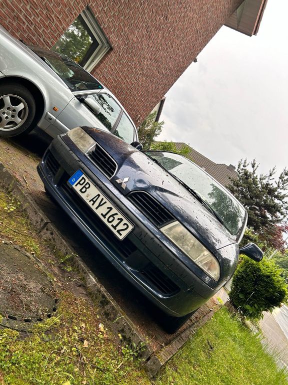 Mitsubishi Carisma 2004