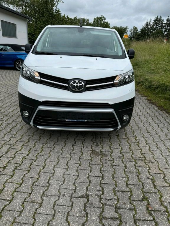 Toyota Verso 2018
