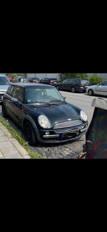 Mini One 2004