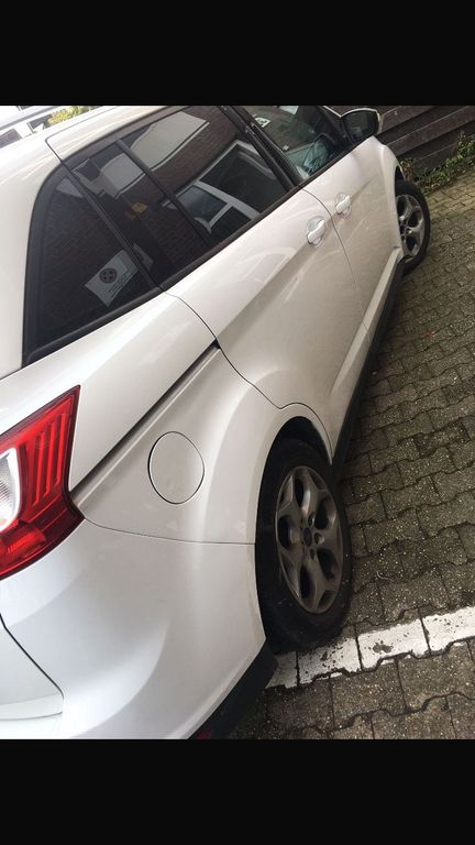 Ford Grand C-Max 2011