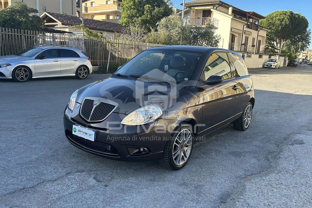 Lancia Ypsilon 2009