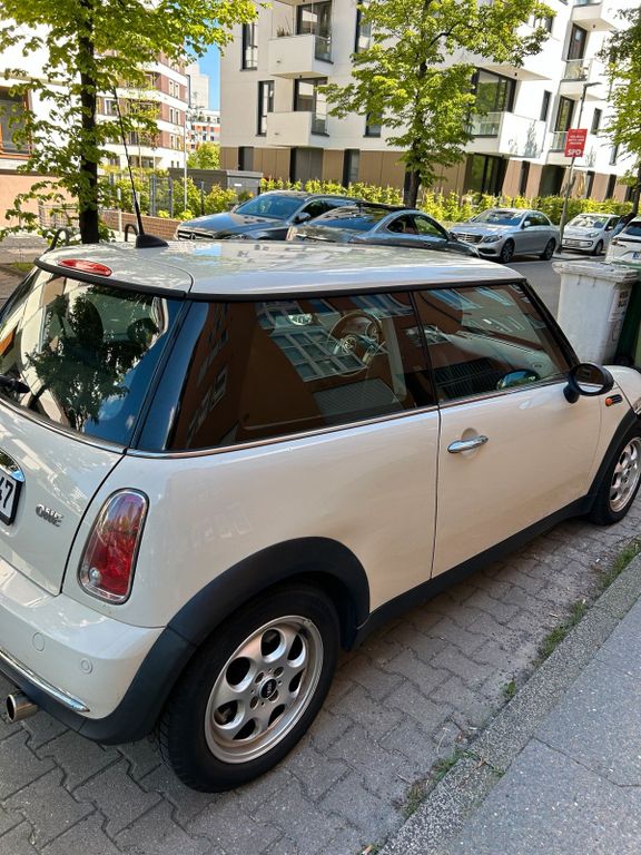 Mini One 2005