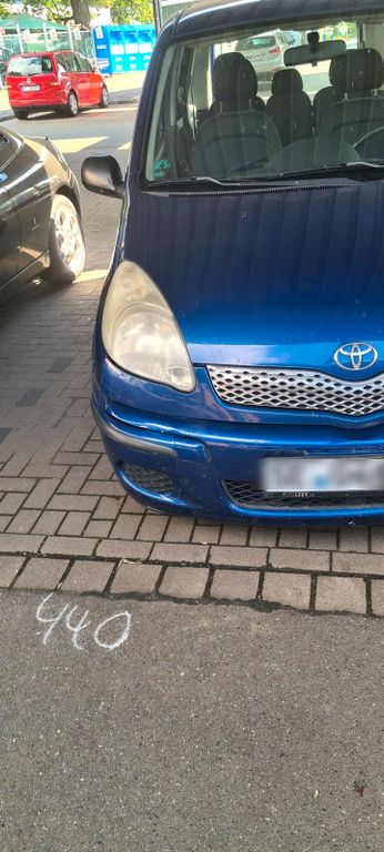 Toyota Verso 2002
