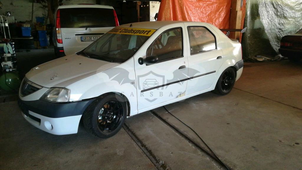 Dacia Logan 2005