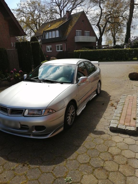 Mitsubishi Carisma 1998