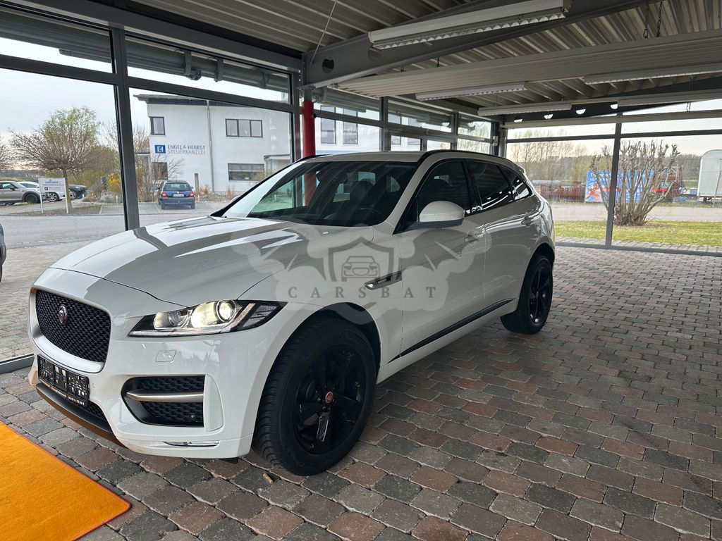 Jaguar F-Pace 2017