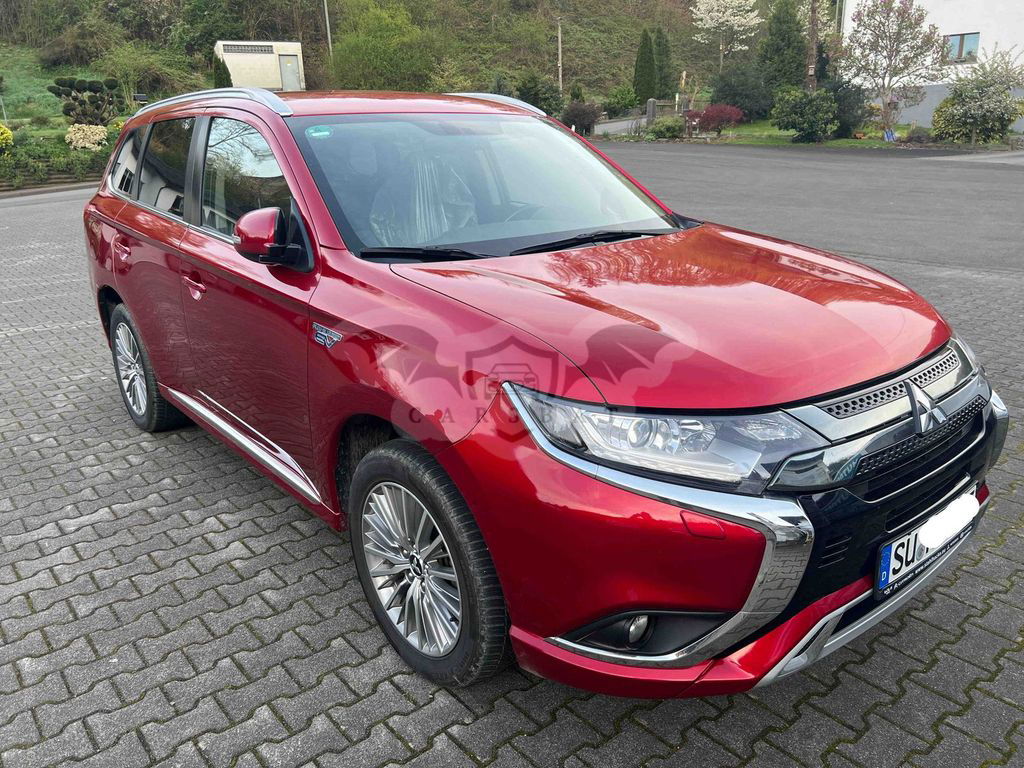 Mitsubishi Outlander 2021