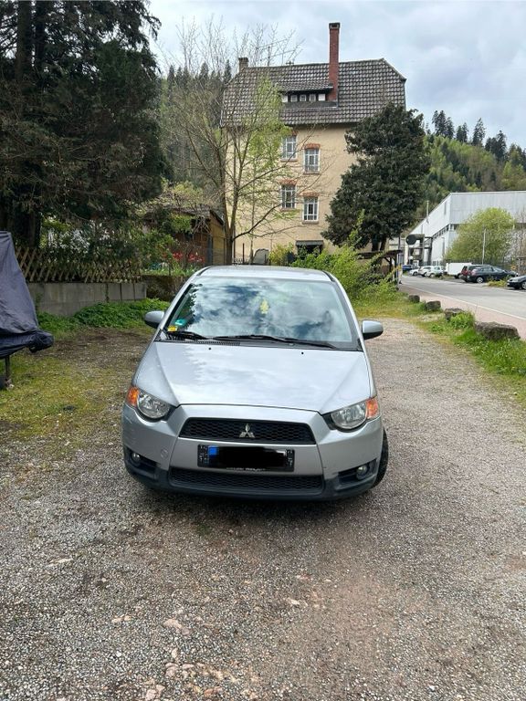 Mitsubishi Colt 2012