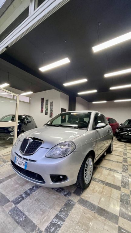 Lancia Ypsilon 2007