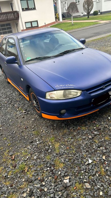 Mitsubishi Colt 1999