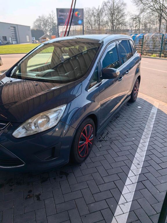 Ford Grand C-Max 2011