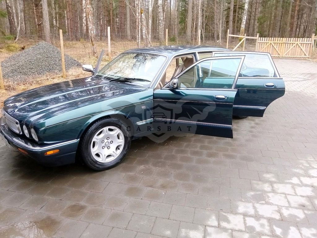Jaguar Daimler 2001