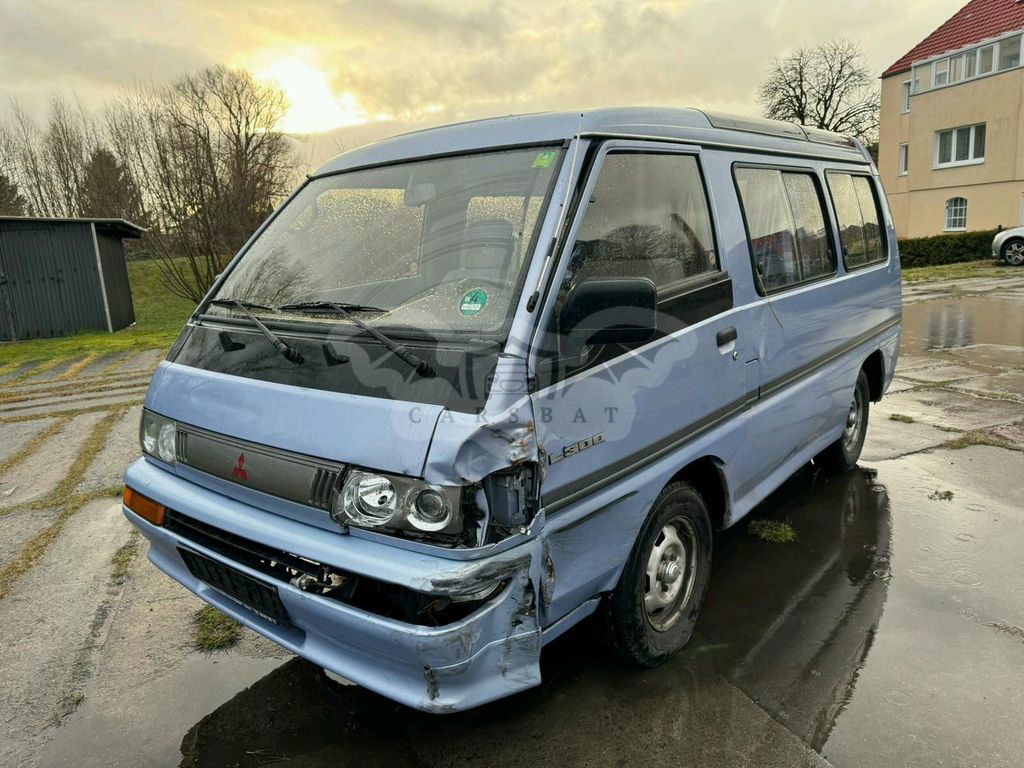 Mitsubishi L300 1996
