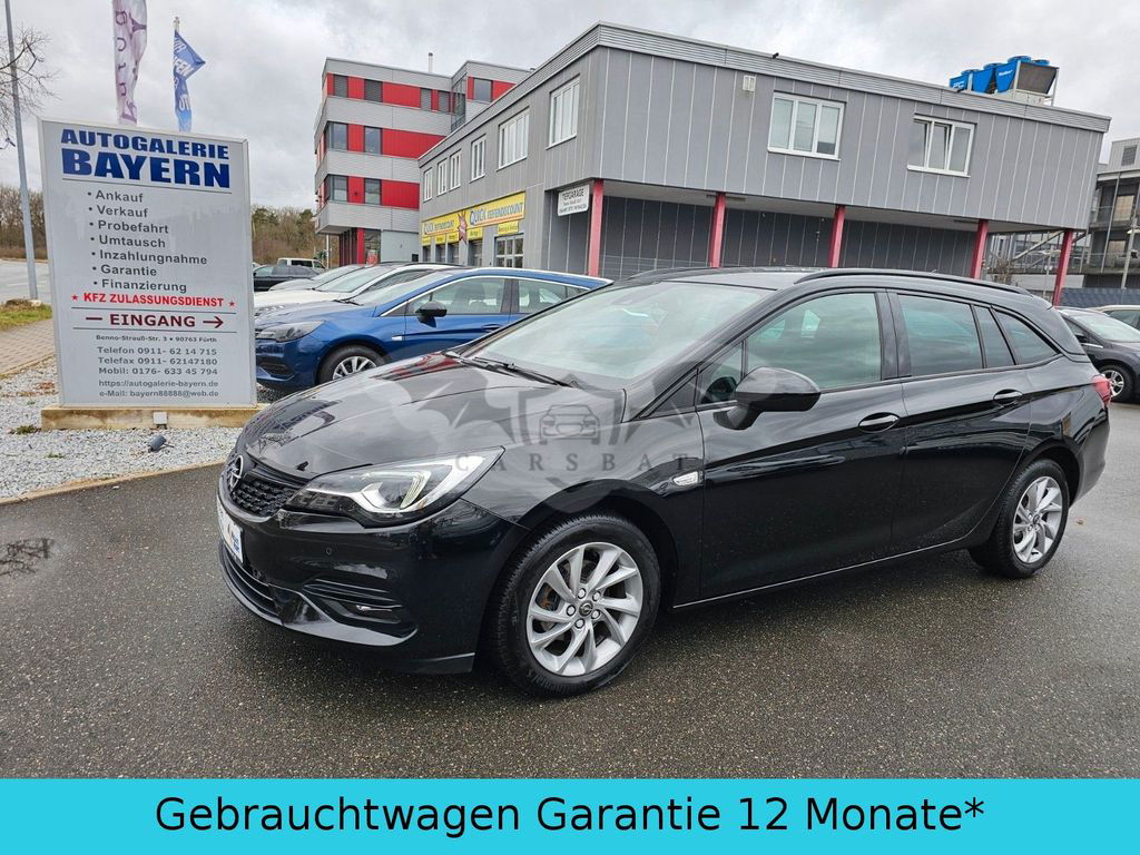 Opel Astra 2022