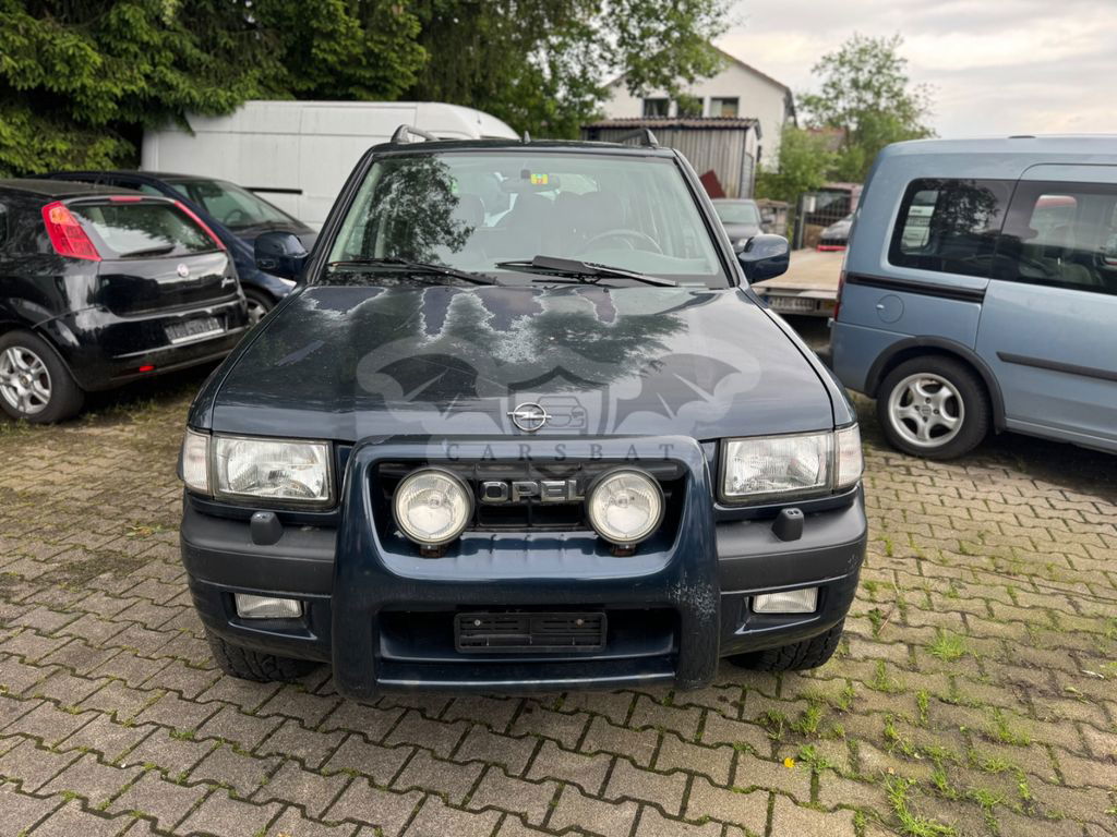 Opel Frontera 2002