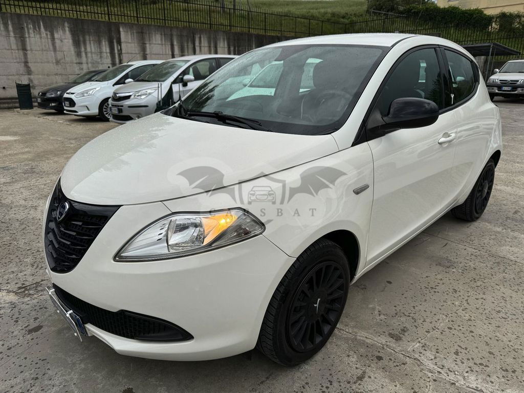 Lancia Ypsilon 2015