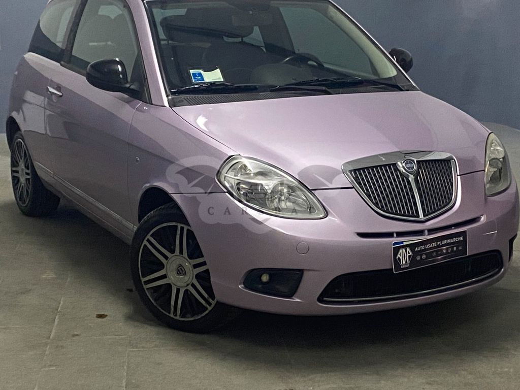 Lancia Ypsilon 2010