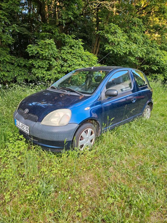 Toyota Yaris 1998