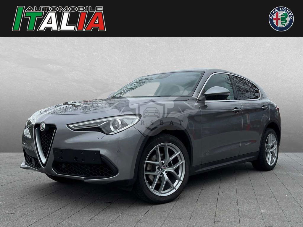 Alfa Romeo Stelvio 2017