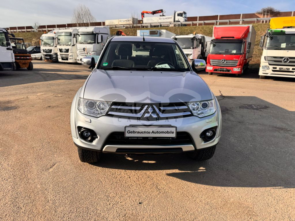 Mitsubishi L200 2015