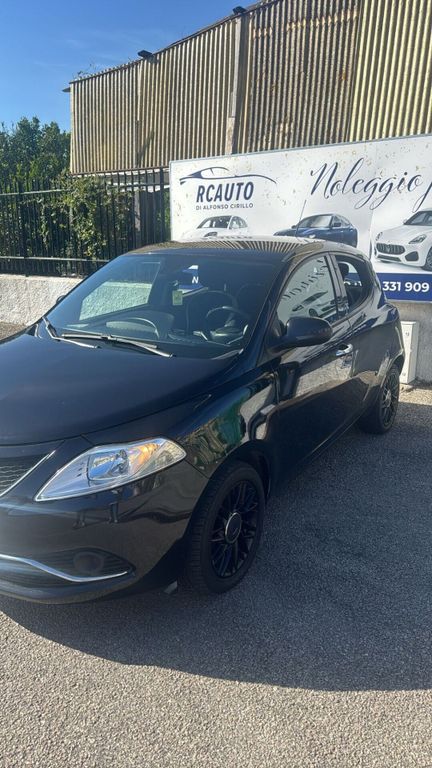 Lancia Ypsilon 2016