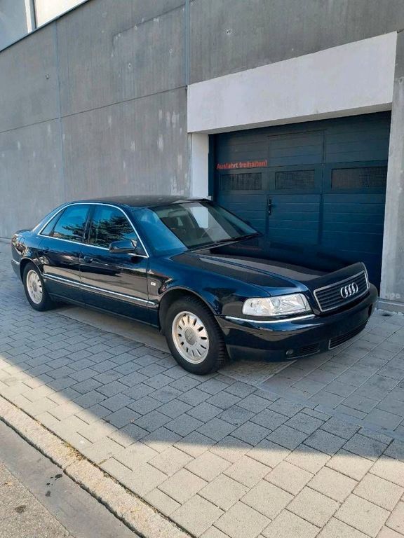 Audi A8 1999