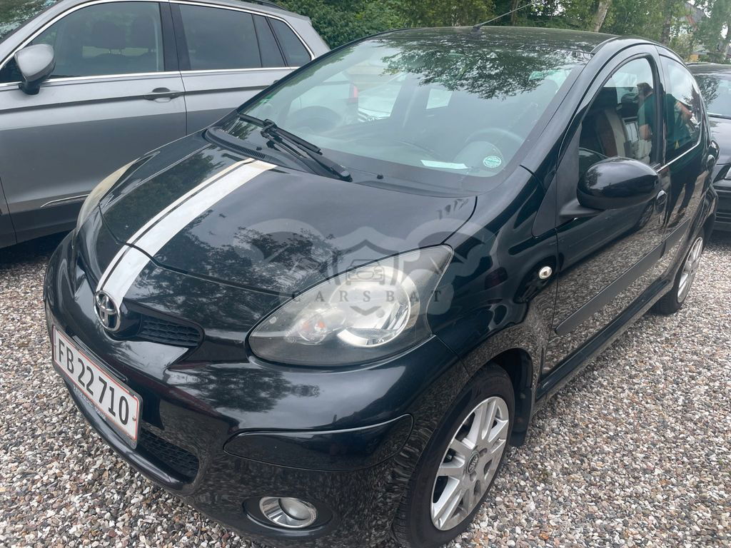 Toyota Aygo X 2011