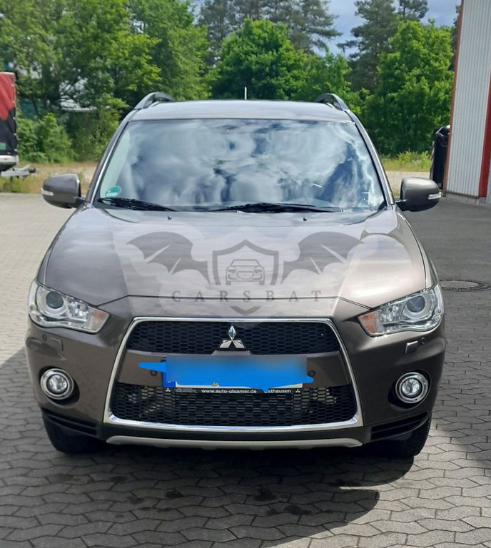 Mitsubishi Outlander 2011
