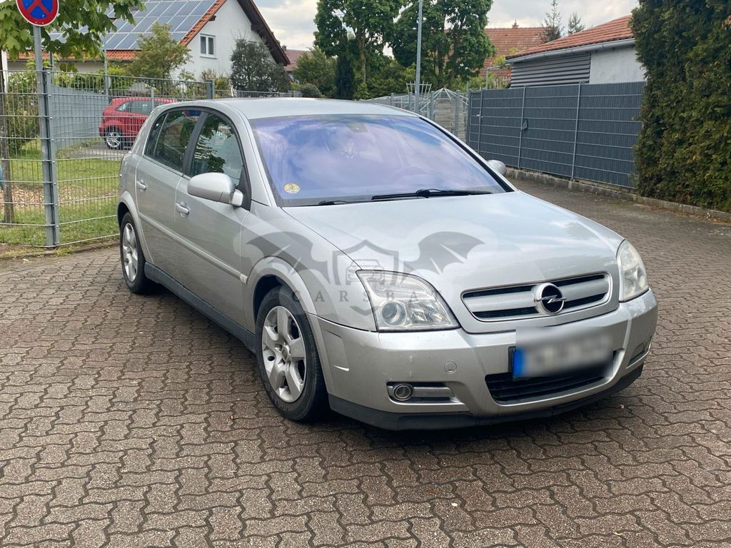 Opel Insignia 2004