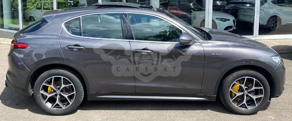 Alfa Romeo Stelvio 2021
