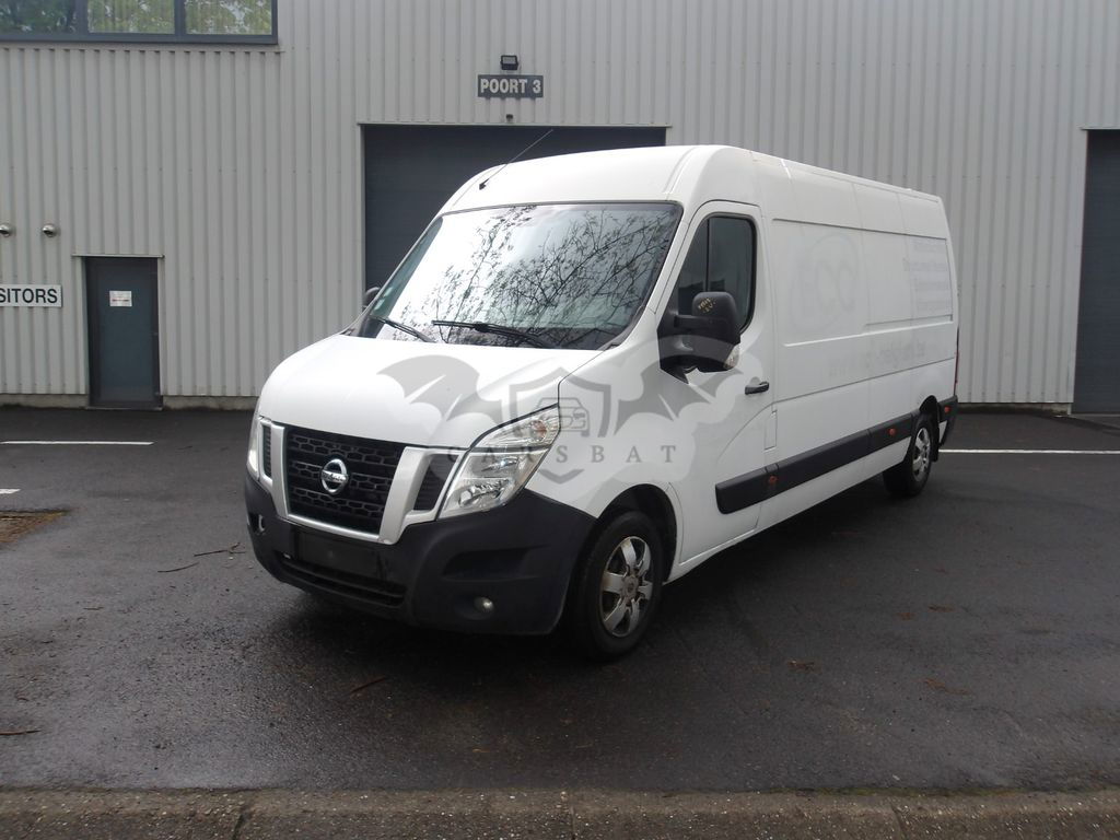 Nissan NV400 2016