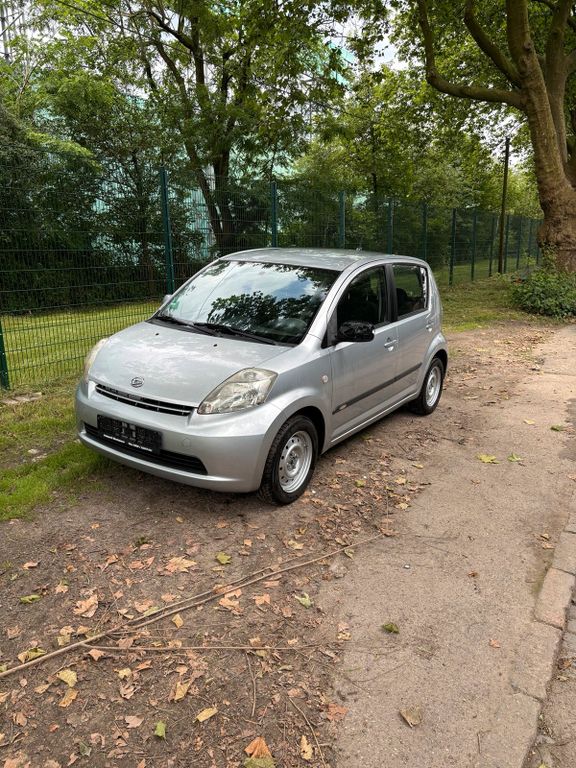 Daihatsu Sirion 2006