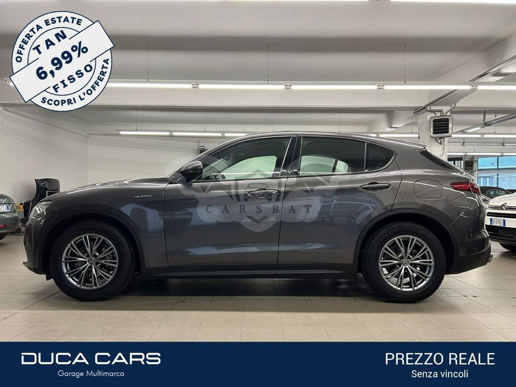 Alfa Romeo Stelvio 2021