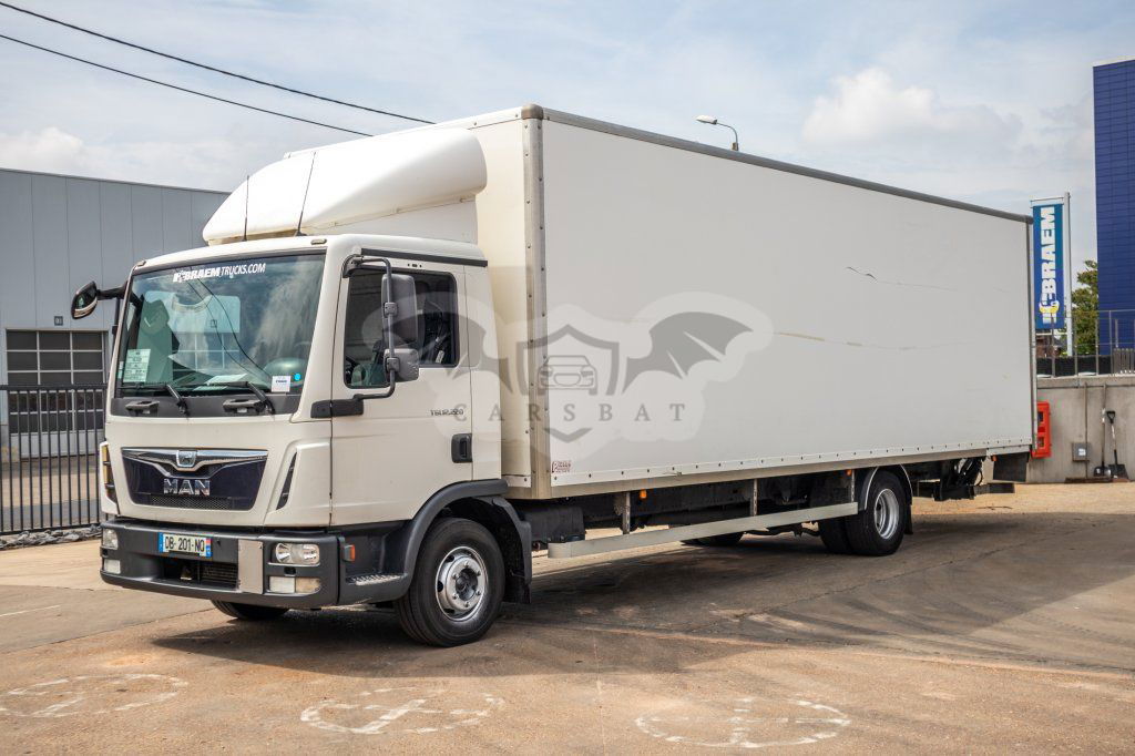 MAN M2000 2013