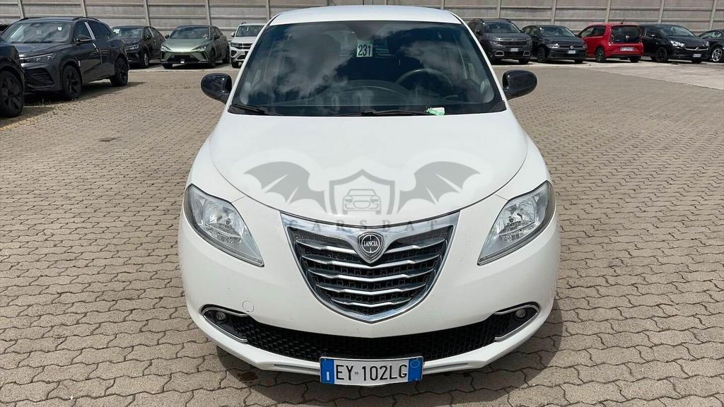 Lancia Ypsilon 2015
