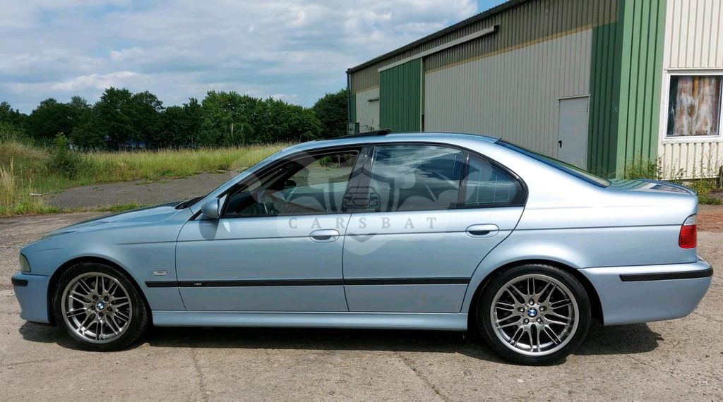 BMW M5 2000