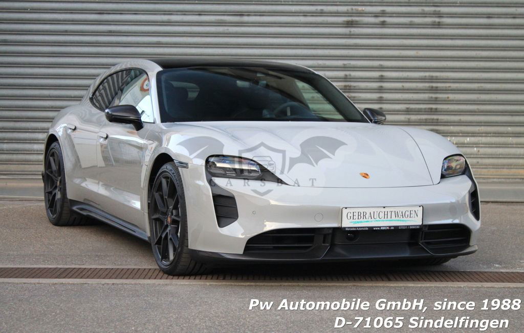 Porsche Taycan 2023