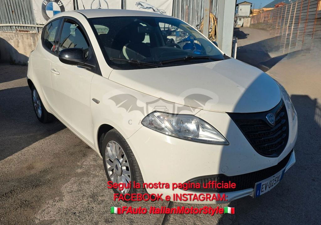Lancia Ypsilon 2014